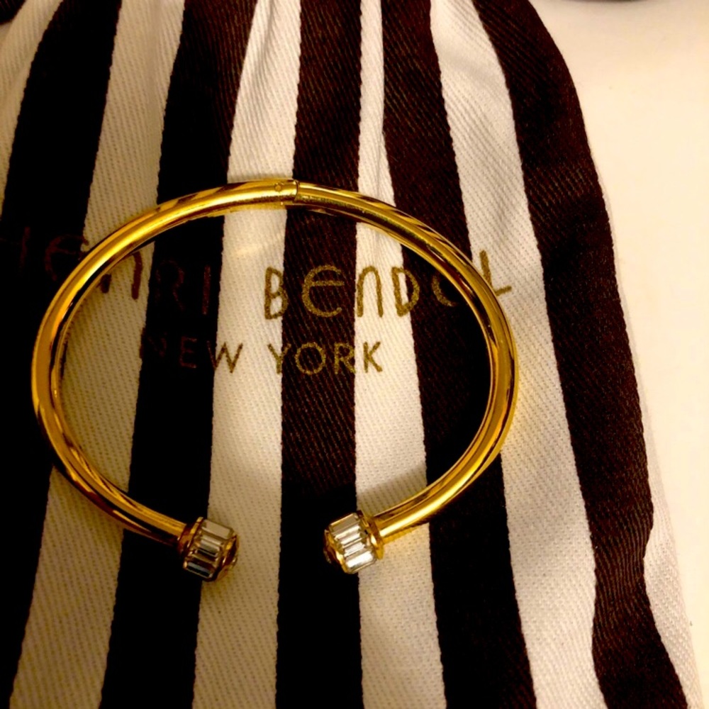 HENRI BENDEL CUFF BRACELET GOLD CRYSTALS